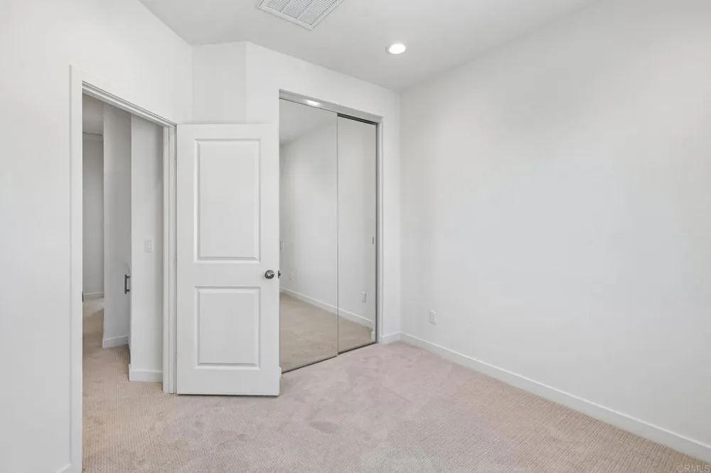 323 Jimson Glen Escondido, CA 92025