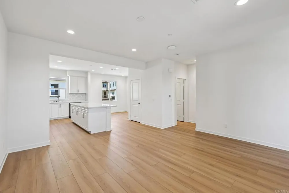 323 Jimson Glen Escondido, CA 92025