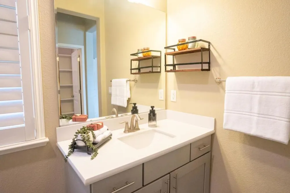 4027 Clare Street Dublin, CA 94568