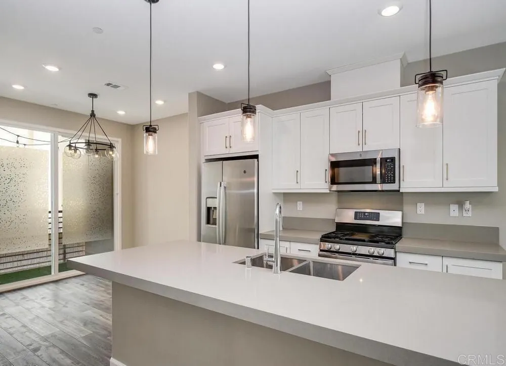 1954 Minimalist Lane Chula Vista, CA 91915