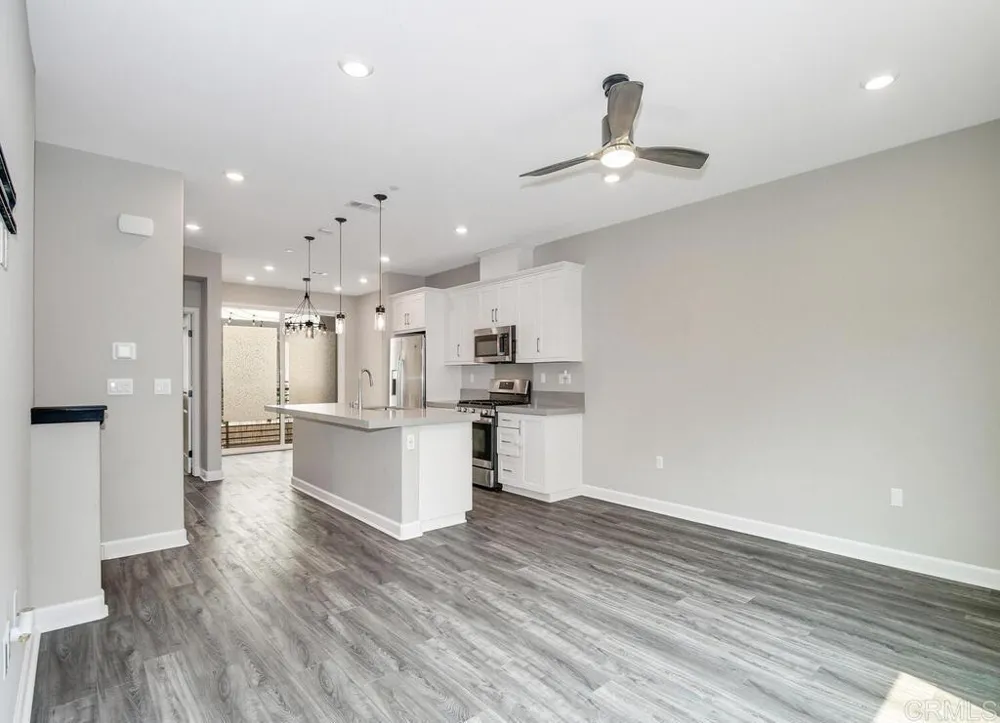 1954 Minimalist Lane Chula Vista, CA 91915