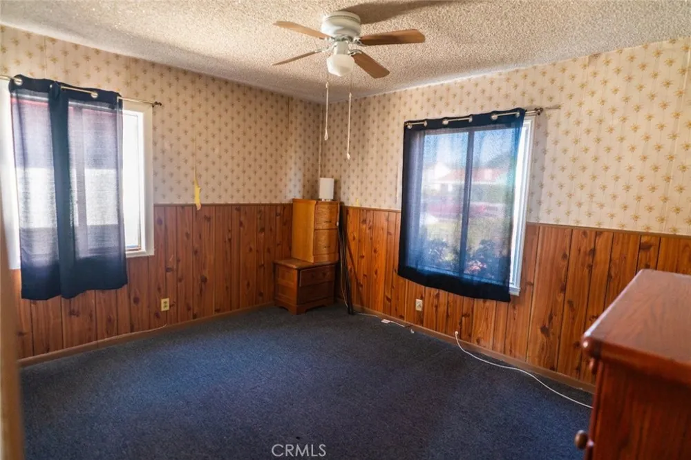 814 W Maple Street Compton, CA 90220