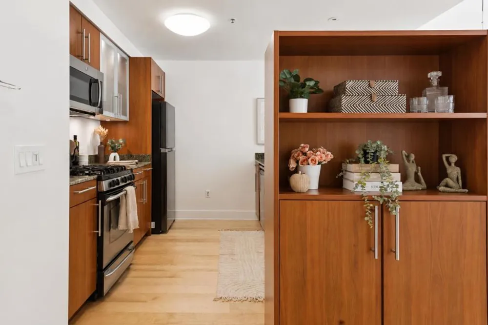 50 Lansing #110 San Francisco, CA 94105