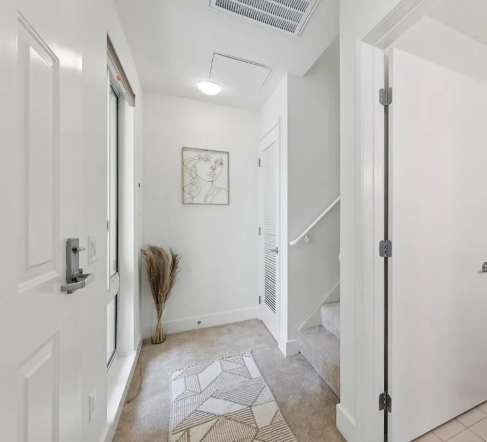 50 Lansing #110 San Francisco, CA 94105
