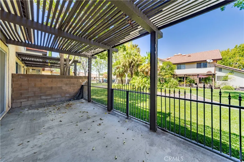2817 Dartmouth Lancaster, CA 93536