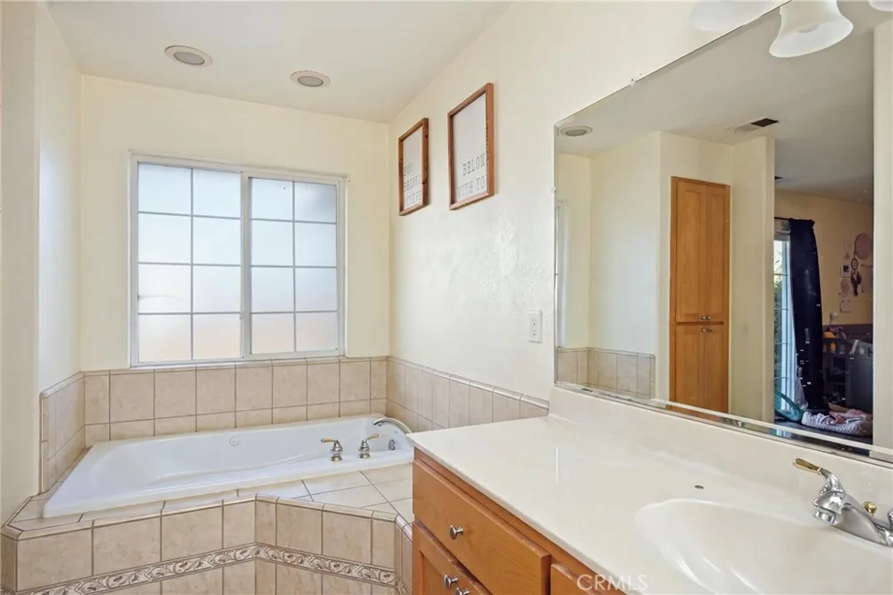 18159 Fishhook Court Hidden Valley Lake, CA 95467