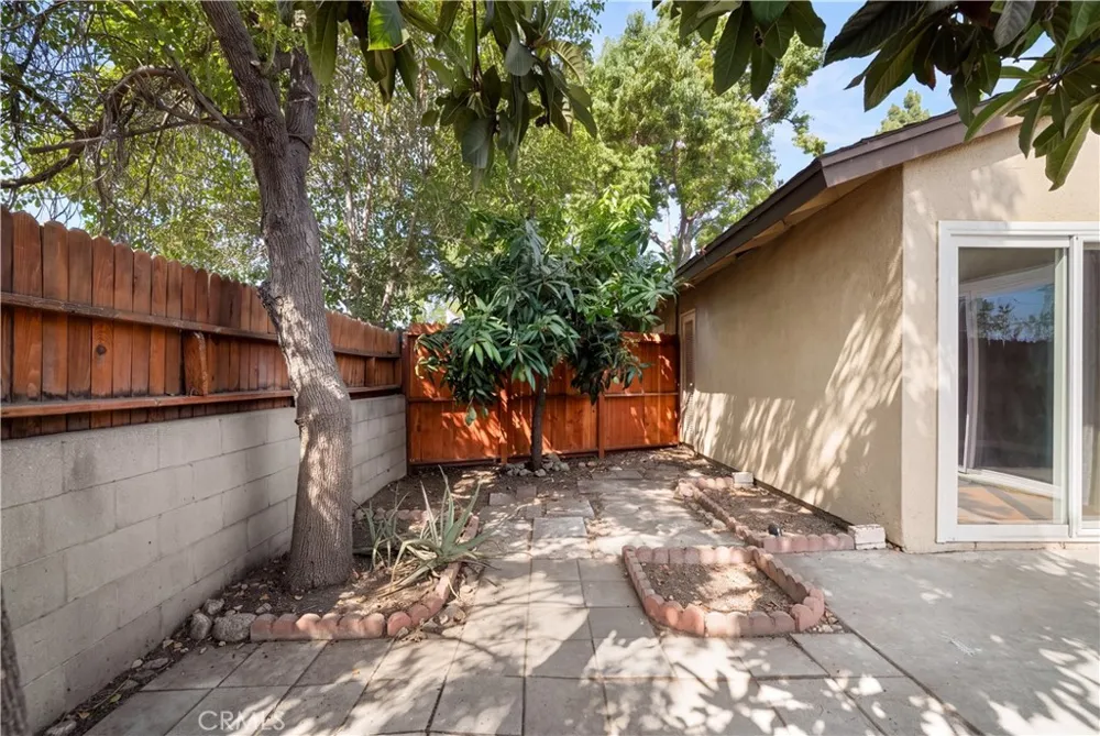 1766 Benedict Way Pomona, CA 91767