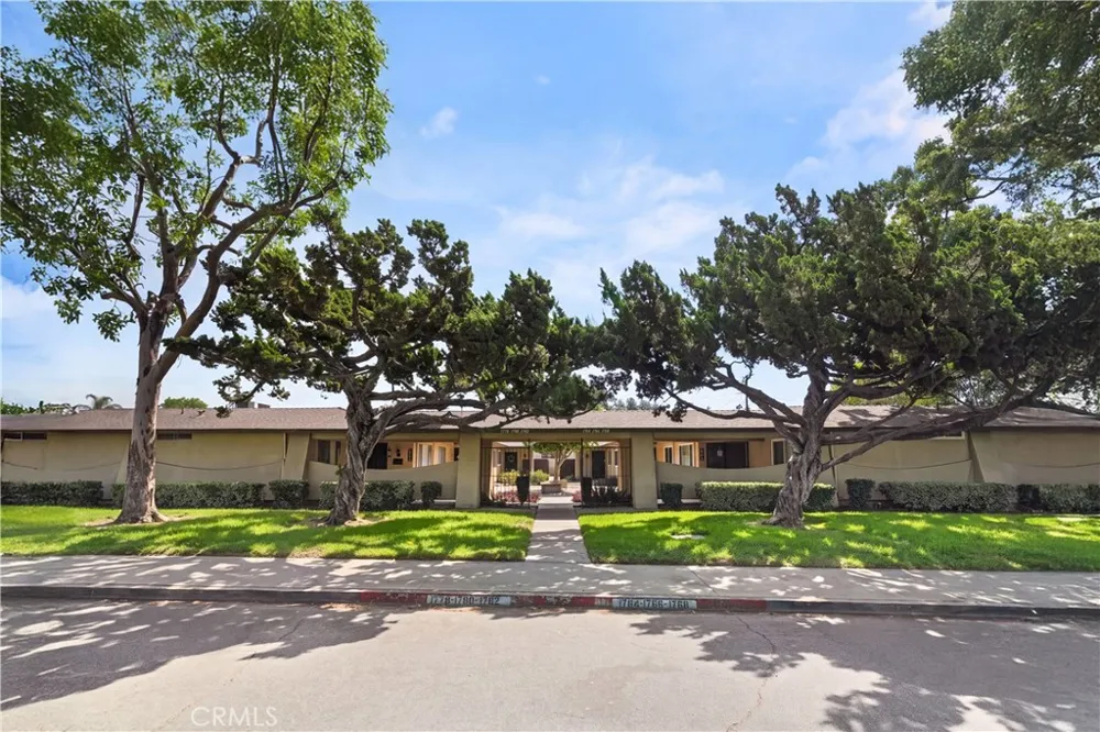 1766 Benedict Way Pomona, CA 91767