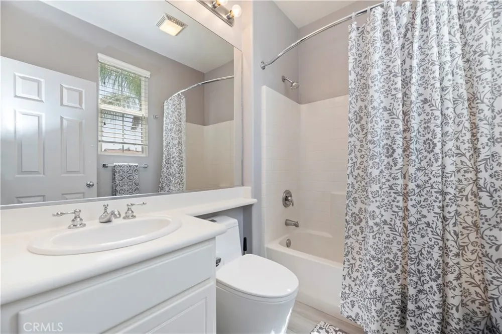 17307 Blue Ridge Court Riverside, CA 92503