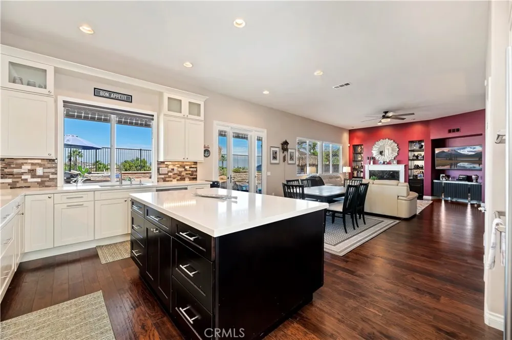 17307 Blue Ridge Court Riverside, CA 92503