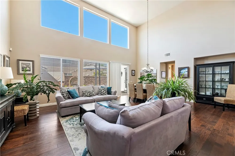 17307 Blue Ridge Court Riverside, CA 92503