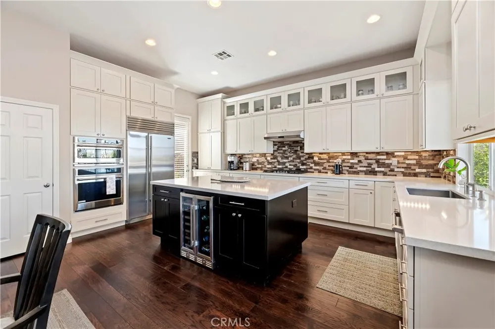 17307 Blue Ridge Court Riverside, CA 92503