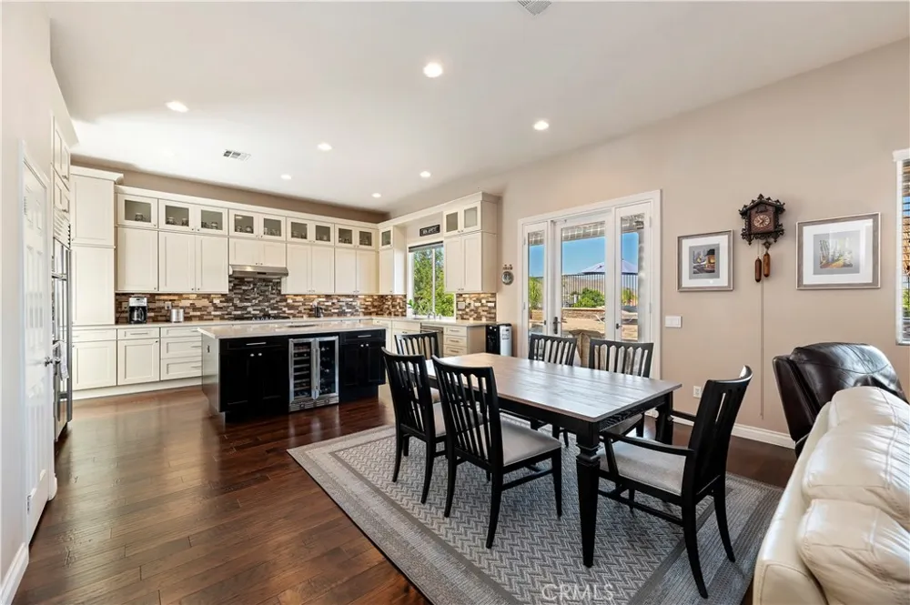 17307 Blue Ridge Court Riverside, CA 92503