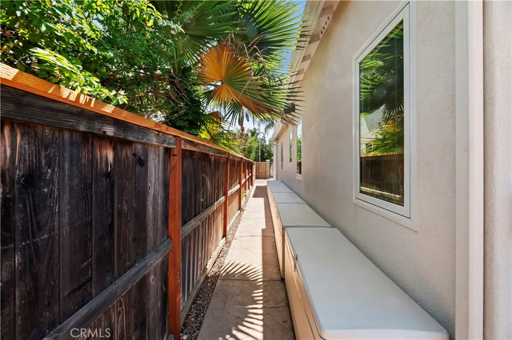 17307 Blue Ridge Court Riverside, CA 92503