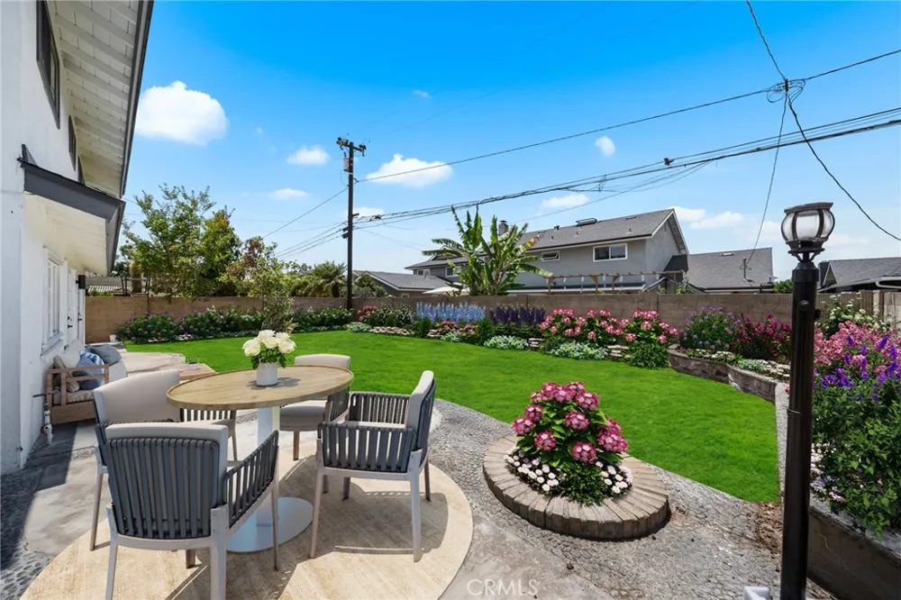 16401 mercier ln Huntington Beach, CA 92647