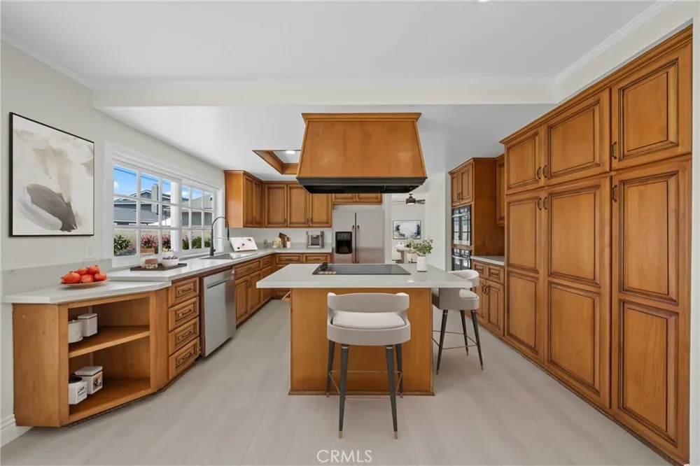 16401 mercier ln Huntington Beach, CA 92647