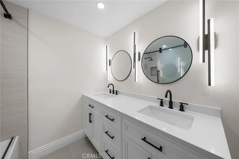 16401 mercier ln Huntington Beach, CA 92647