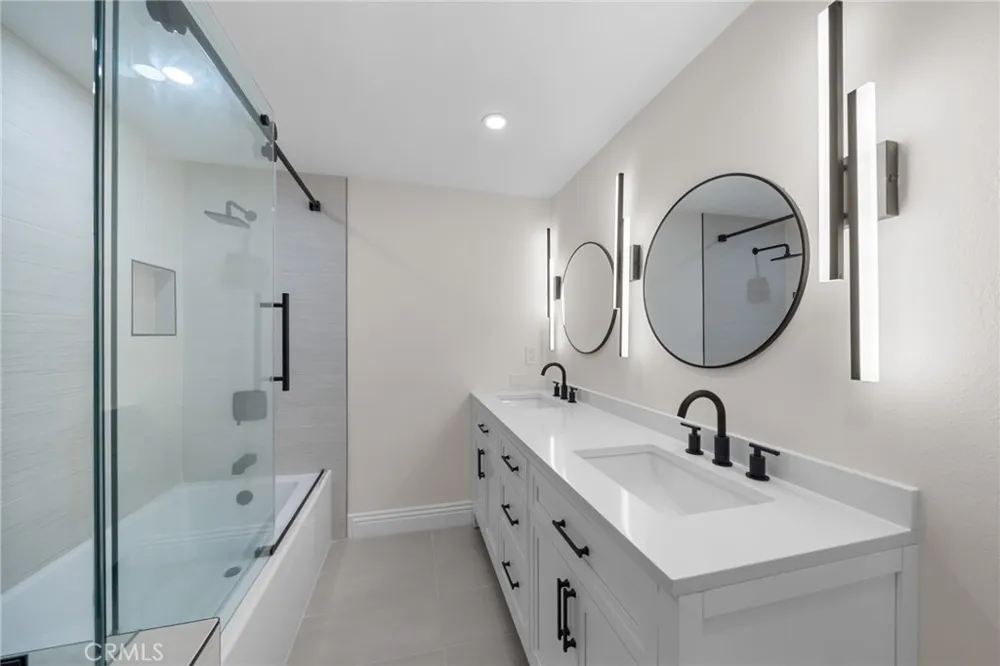 16401 mercier ln Huntington Beach, CA 92647