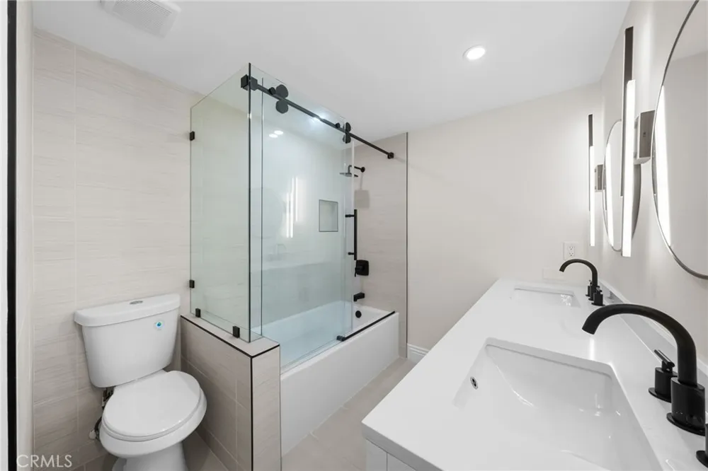 16401 mercier ln Huntington Beach, CA 92647