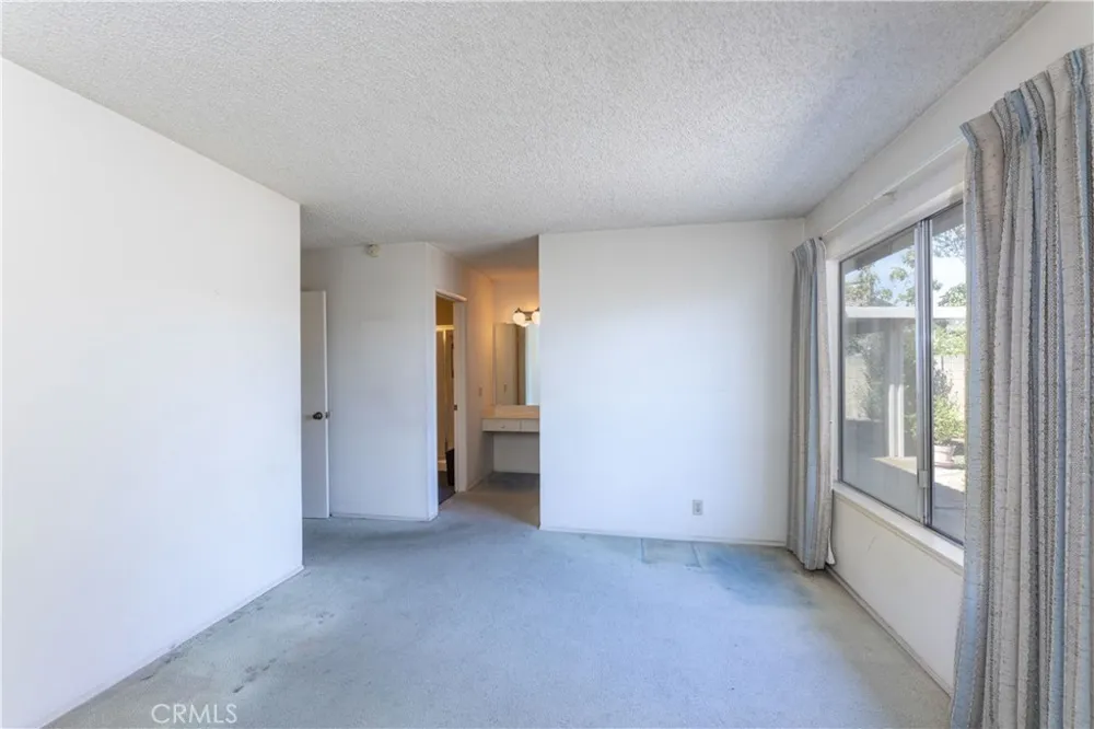 8005 Woodglen La Palma, CA 90623