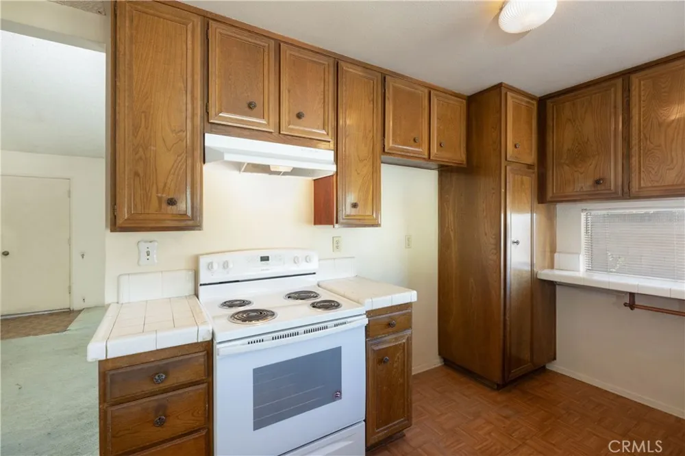 8005 Woodglen La Palma, CA 90623