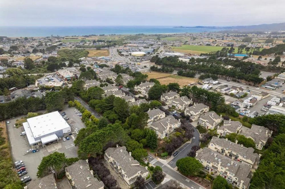 92 Patrick Way Half Moon Bay, CA 94019