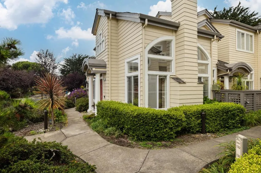 92 Patrick Way Half Moon Bay, CA 94019
