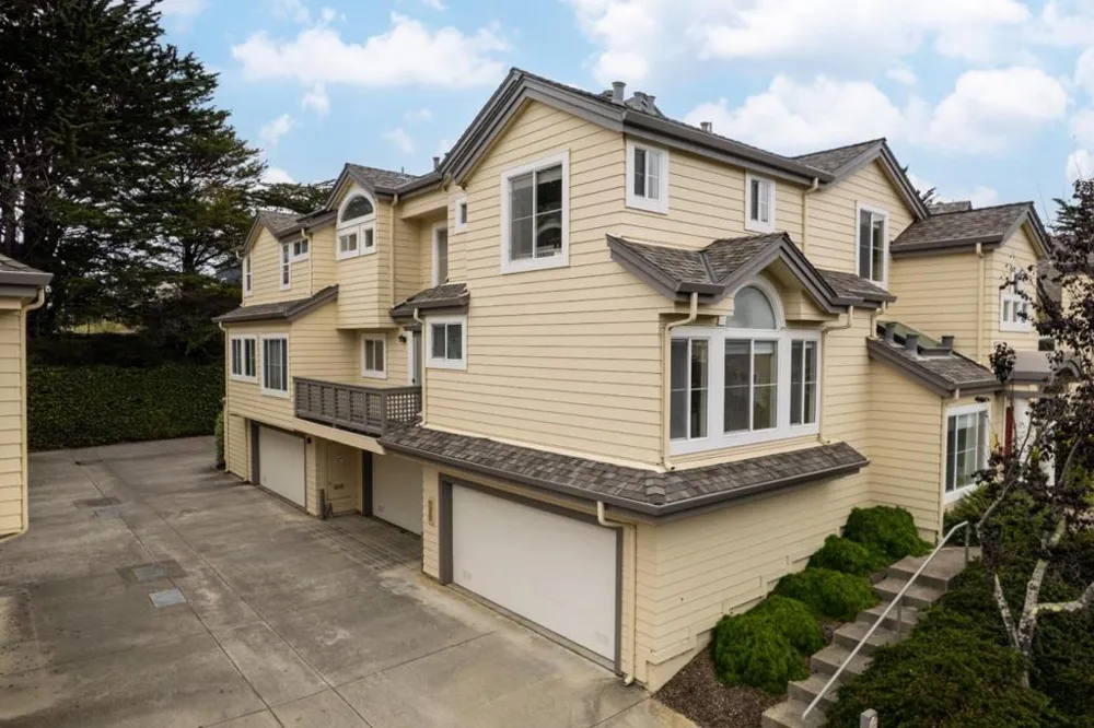 92 Patrick Way Half Moon Bay, CA 94019