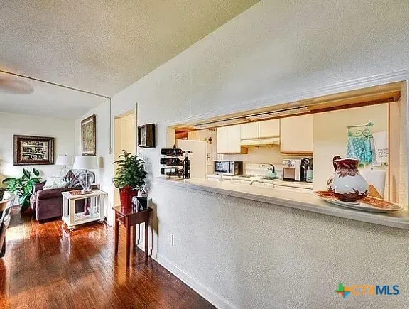 460 Comal Avenue New Braunfels, TX 78130