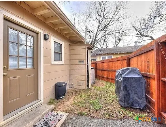 460 Comal Avenue New Braunfels, TX 78130