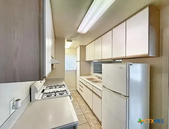 460 Comal Avenue New Braunfels, TX 78130