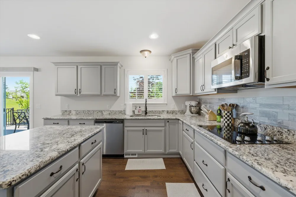 10282 High Meadow Saline, MI 48176