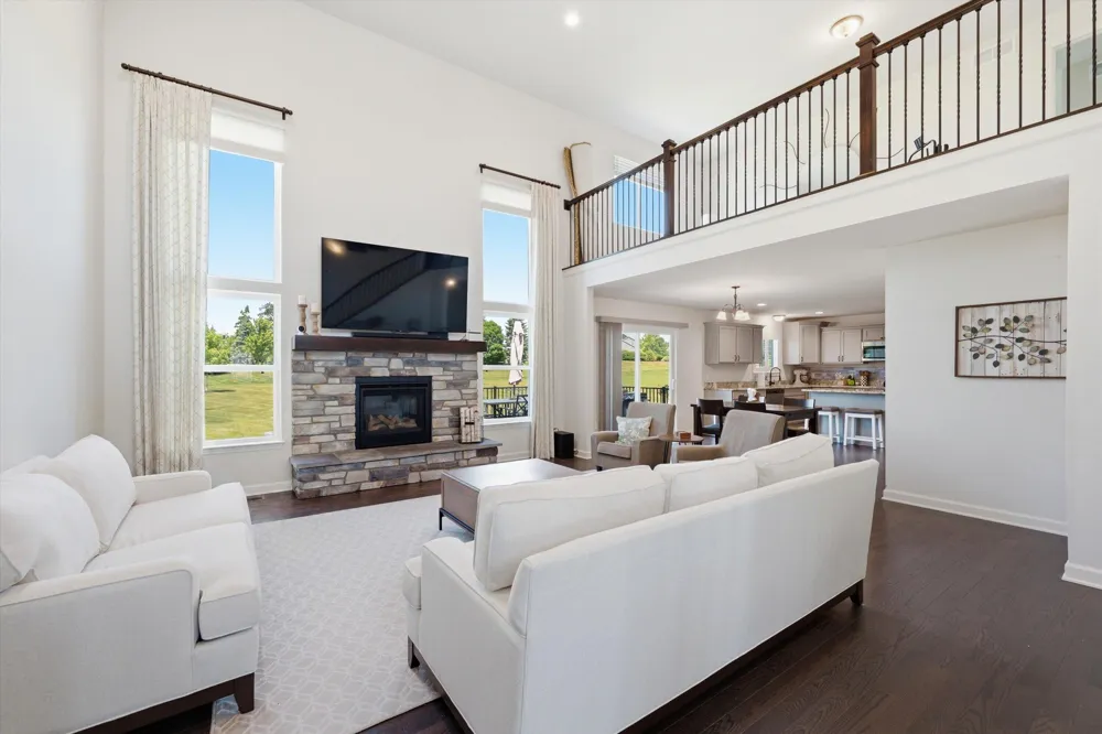 10282 High Meadow Saline, MI 48176
