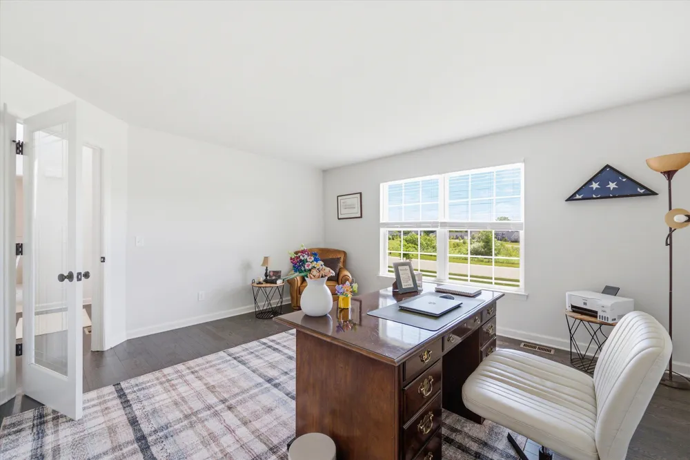 10282 High Meadow Saline, MI 48176