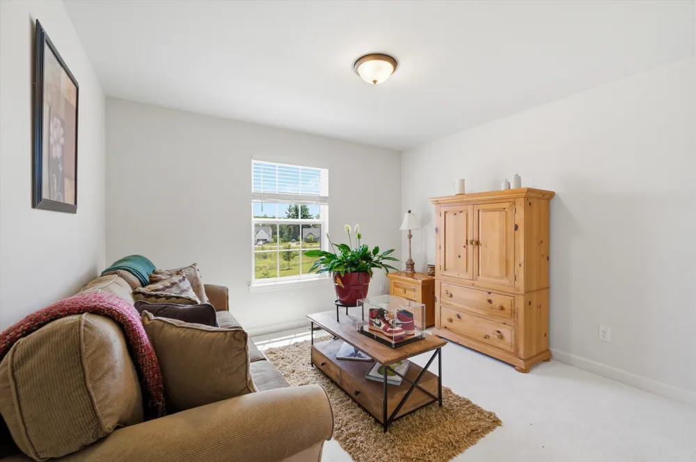 10282 High Meadow Saline, MI 48176