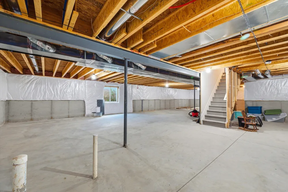 10282 High Meadow Saline, MI 48176