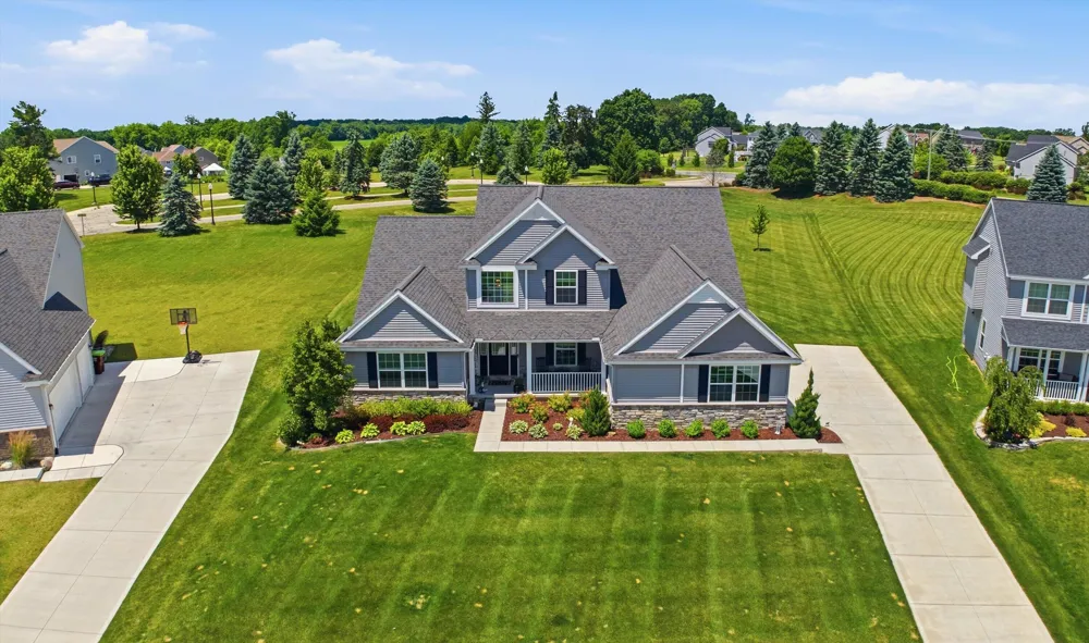 10282 High Meadow Saline, MI 48176