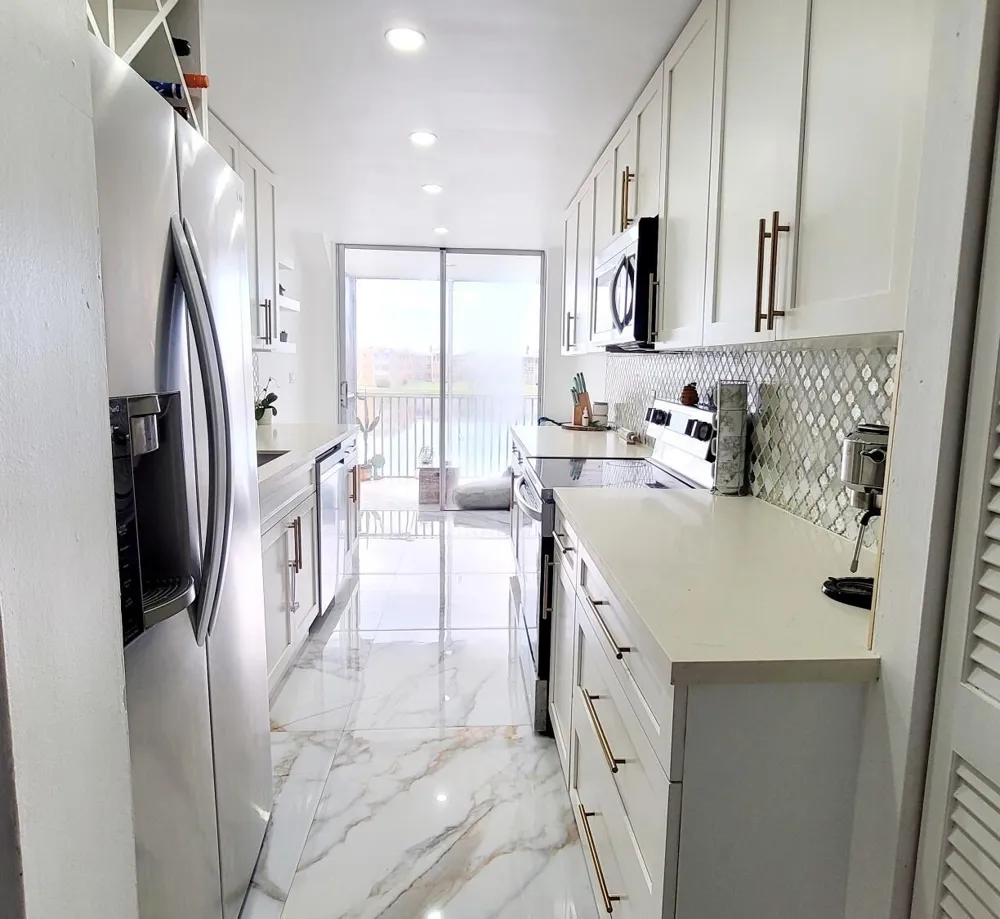 1660 NE 191ST STREET #308-1 Miami, FL 33179