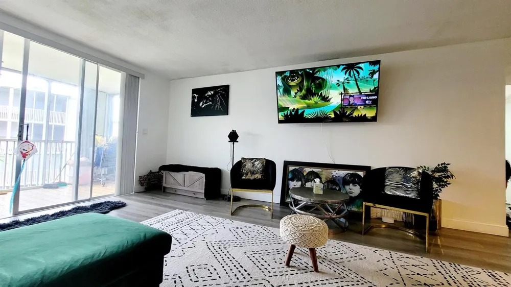 1660 NE 191ST STREET #308-1 Miami, FL 33179