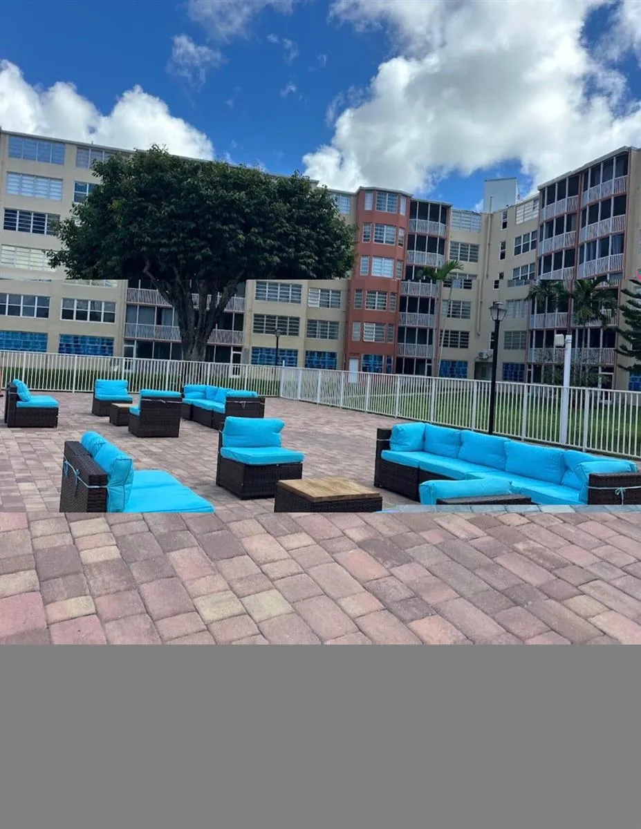 1660 NE 191ST STREET #308-1 Miami, FL 33179