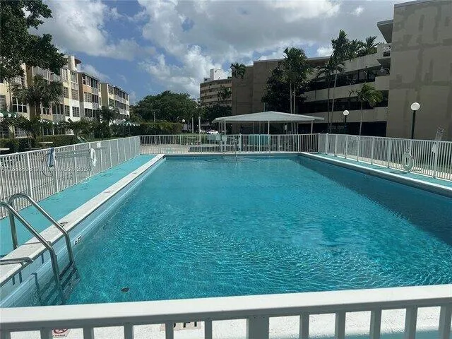 1660 NE 191ST STREET #308-1 Miami, FL 33179