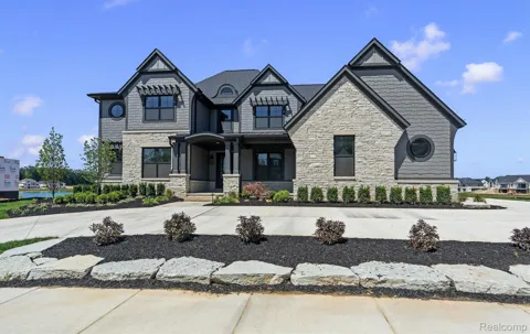 2519 Crystal Lake Drive