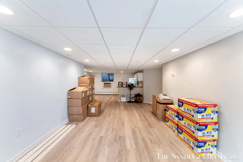 717 E Ludington Avenue Ludington City, MI 49431
