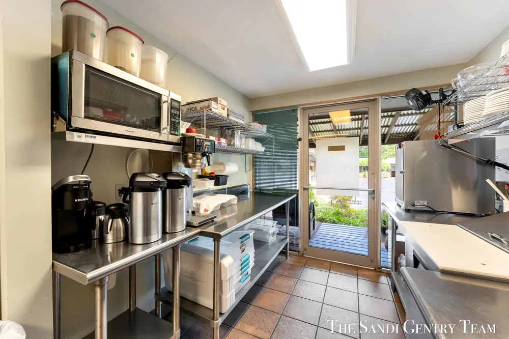717 E Ludington Avenue Ludington City, MI 49431