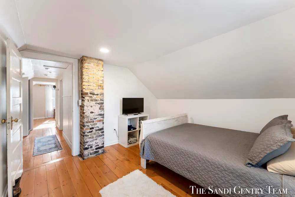 717 E Ludington Avenue Ludington City, MI 49431