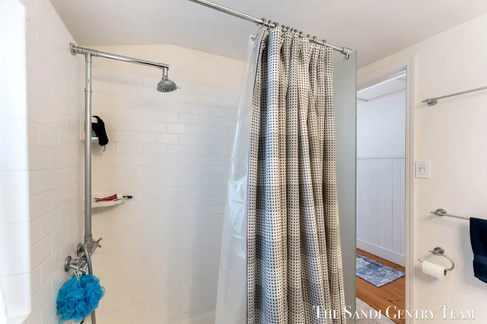 717 E Ludington Avenue Ludington City, MI 49431