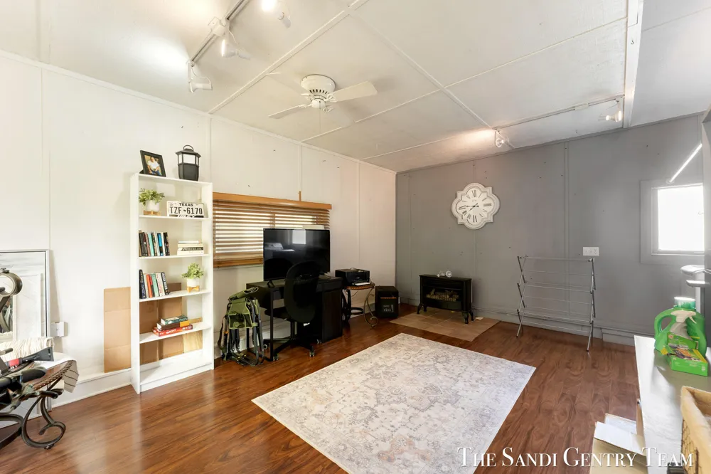717 E Ludington Avenue Ludington City, MI 49431