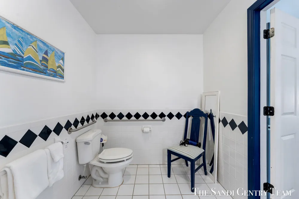 717 E Ludington Avenue Ludington City, MI 49431