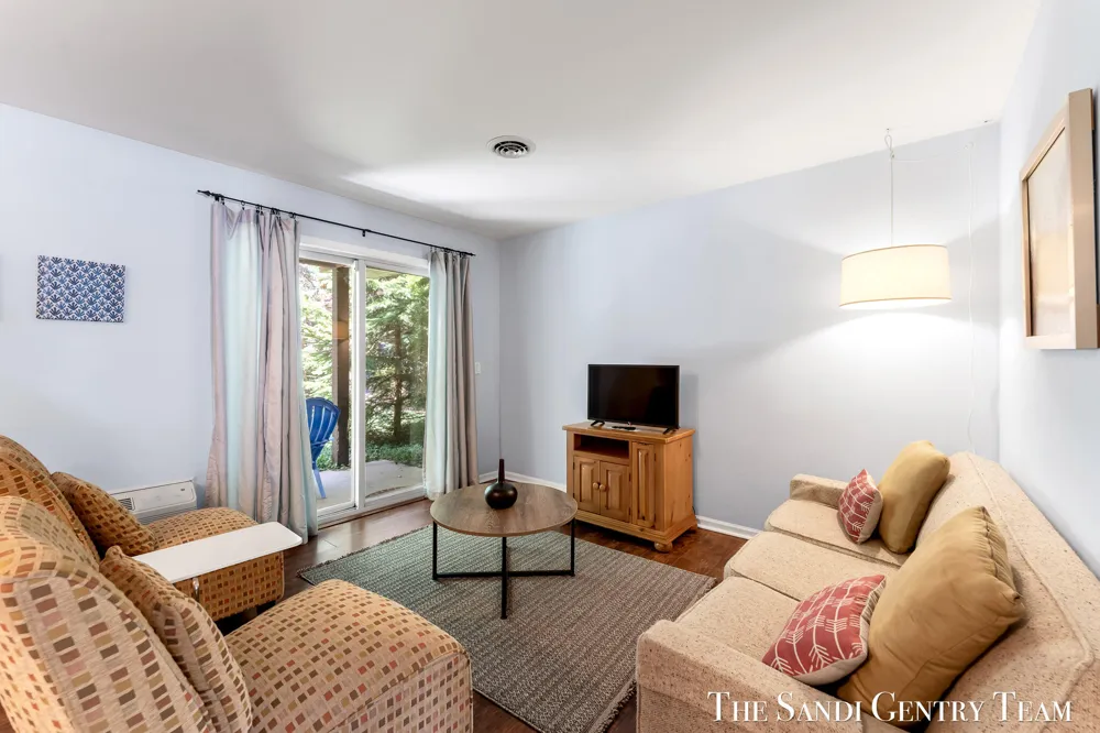 717 E Ludington Avenue Ludington City, MI 49431