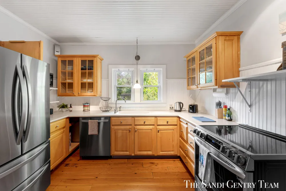 717 E Ludington Avenue Ludington City, MI 49431
